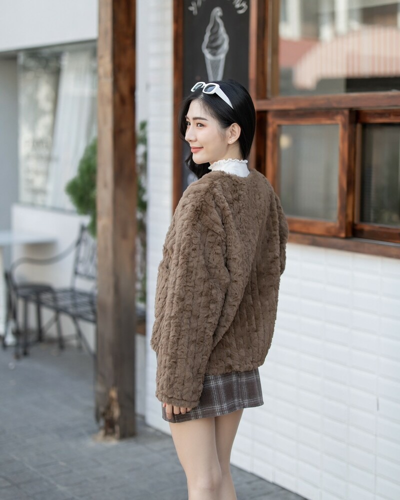 CO108 MINI FUR COAT เสื้อคลุมขนเฟอร์ - Image 4