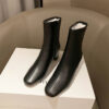 ดำ (BLACK)