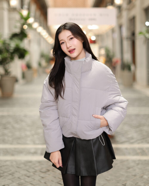 CO198 WINKY WINKY COAT โค้ทสไตล์บอมเบอร์แต่งหมุดวิงค์
